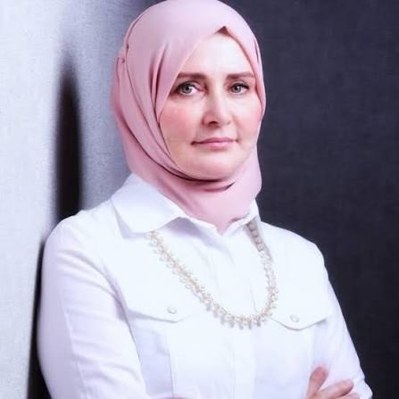 الدكتورة أسماء غانم حسين